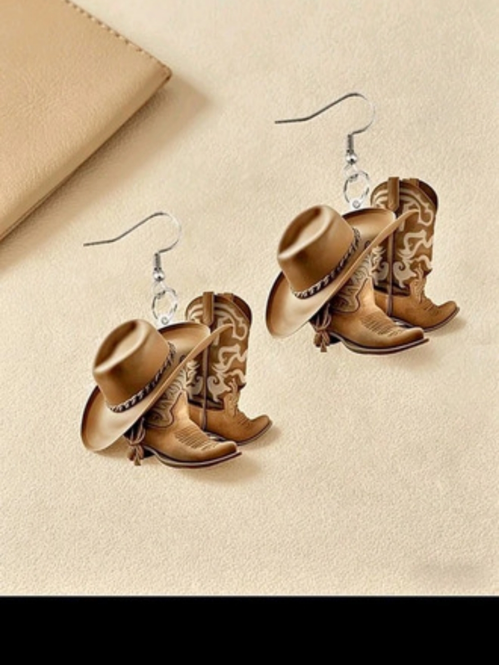 Cowboy Boot Dangle Earrings in Brown NWT